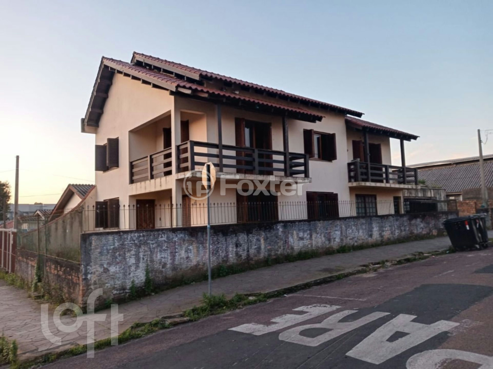Casa à venda com 4 quartos, 265m² - Foto 11