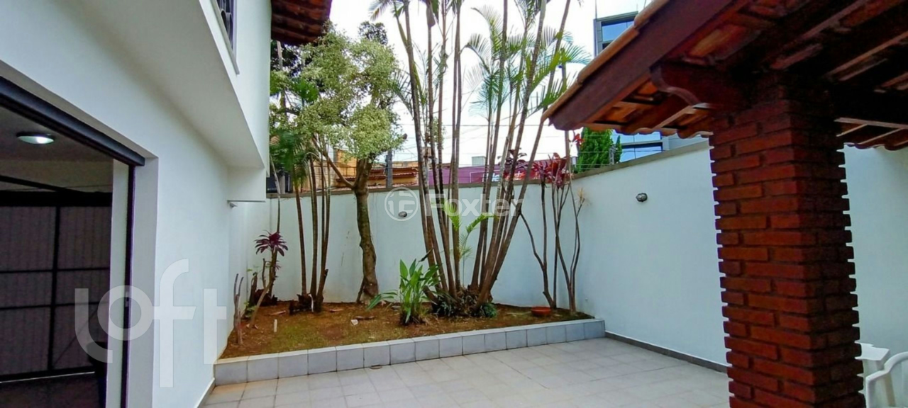 Casa à venda com 3 quartos, 303m² - Foto 17