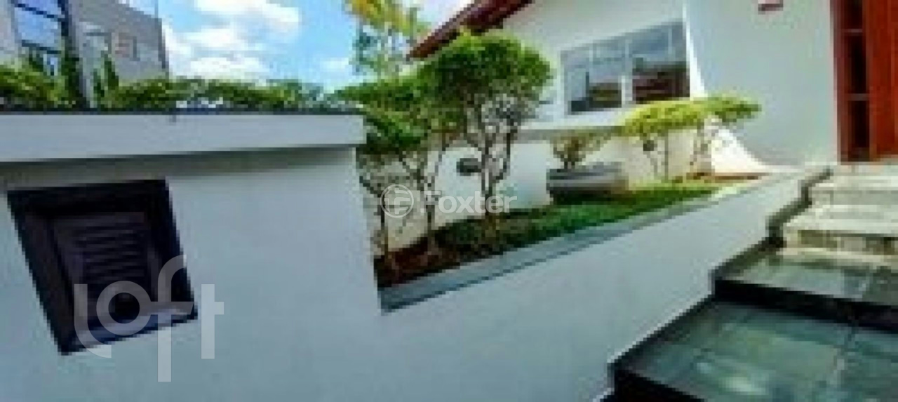 Casa à venda com 3 quartos, 303m² - Foto 3