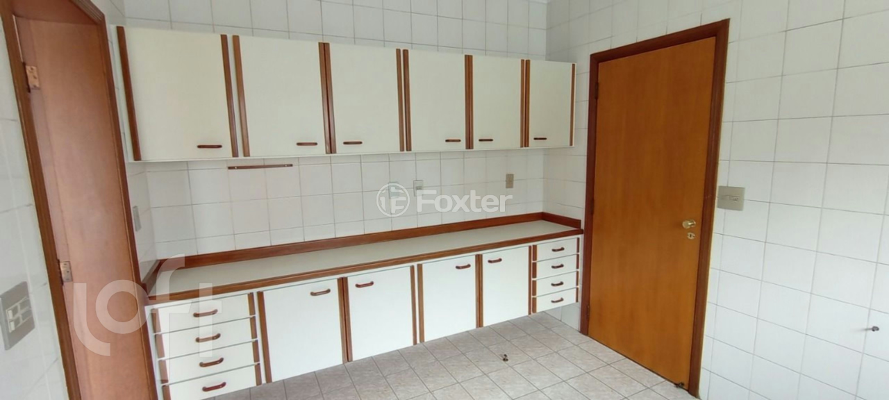 Casa à venda com 3 quartos, 303m² - Foto 53