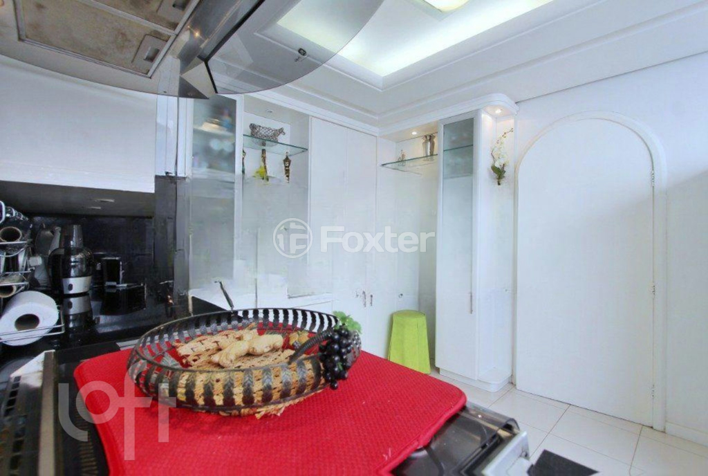 Casa à venda com 4 quartos, 680m² - Foto 29