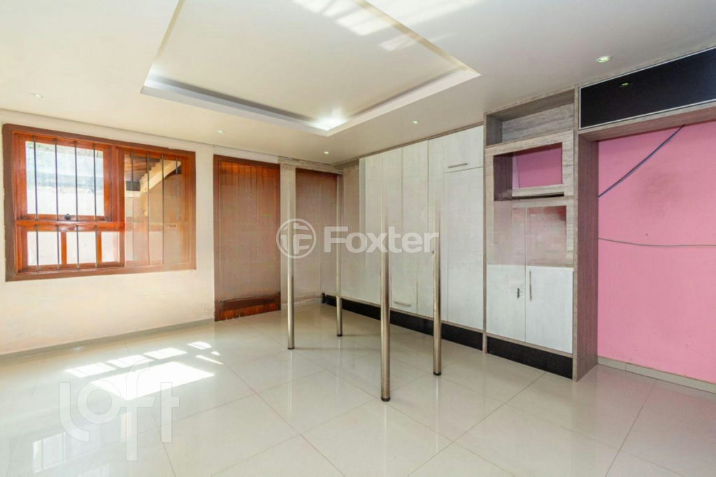 Casa à venda com 2 quartos, 135m² - Foto 3