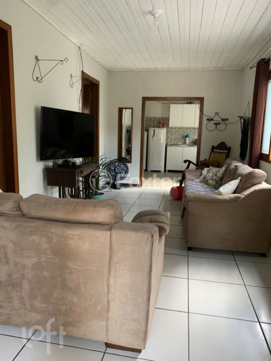 Casa à venda com 3 quartos, 72m² - Foto 2