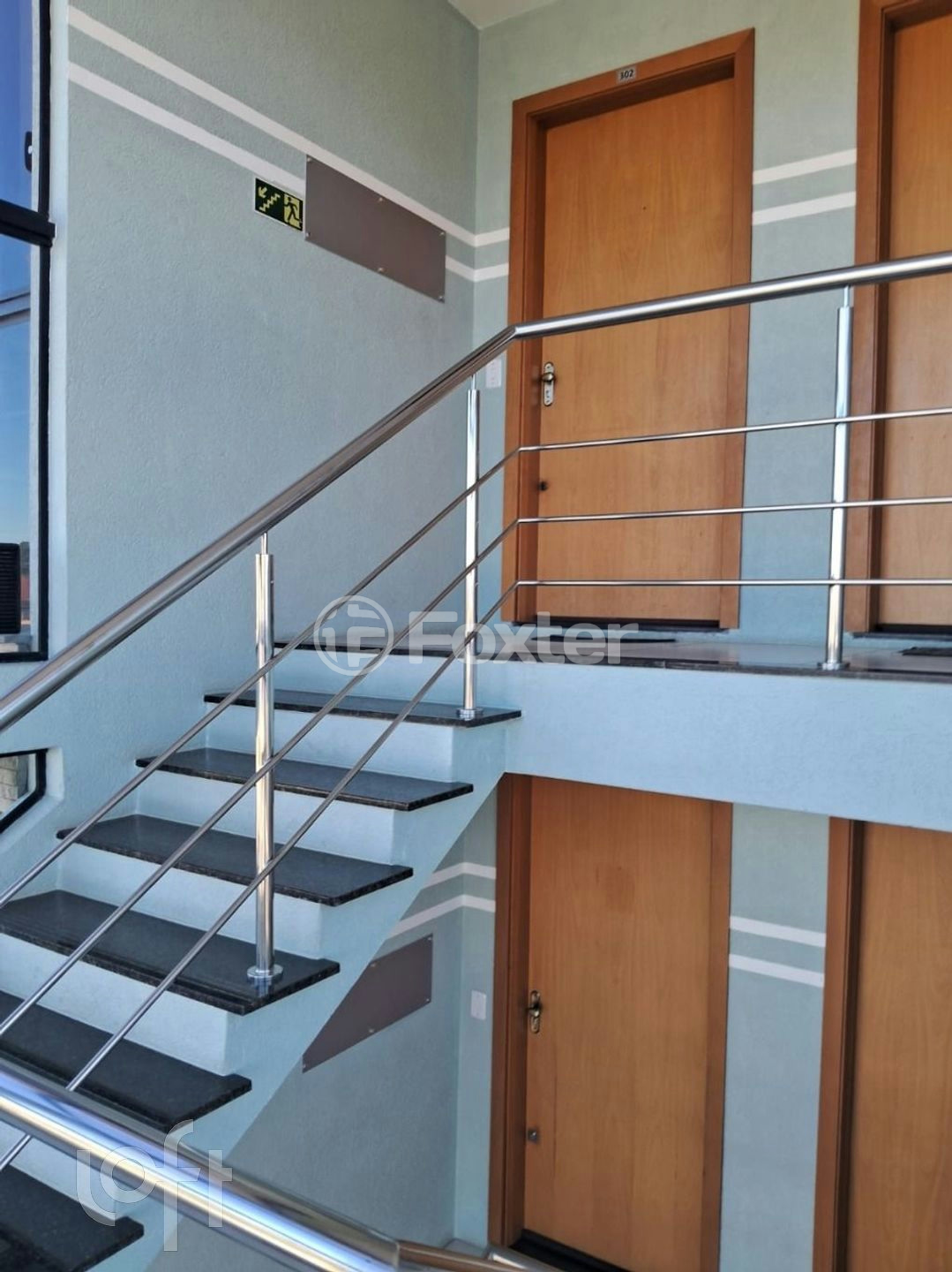 Apartamento à venda com 2 quartos, 68m² - Foto 4