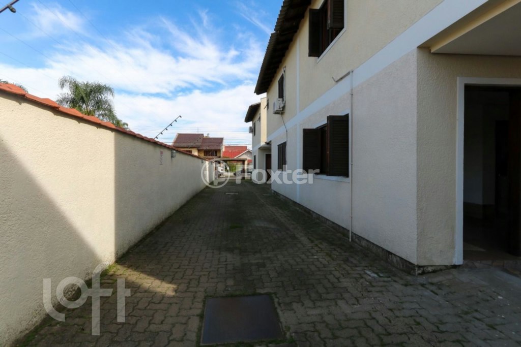 Casa à venda com 2 quartos, 80m² - Foto 25