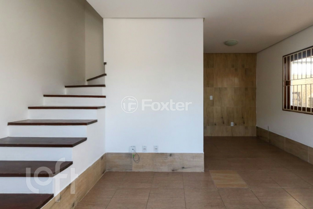 Casa à venda com 2 quartos, 80m² - Foto 8