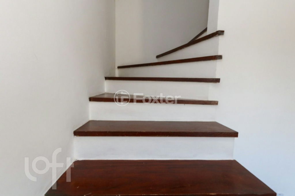 Casa à venda com 2 quartos, 80m² - Foto 13