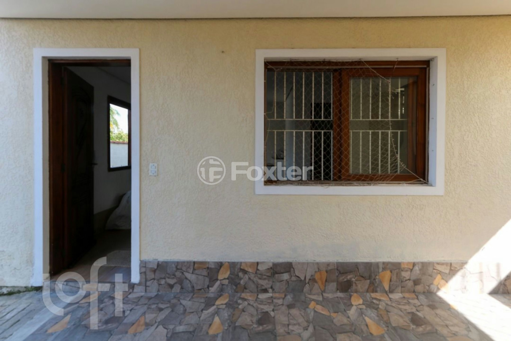 Casa à venda com 2 quartos, 80m² - Foto 2