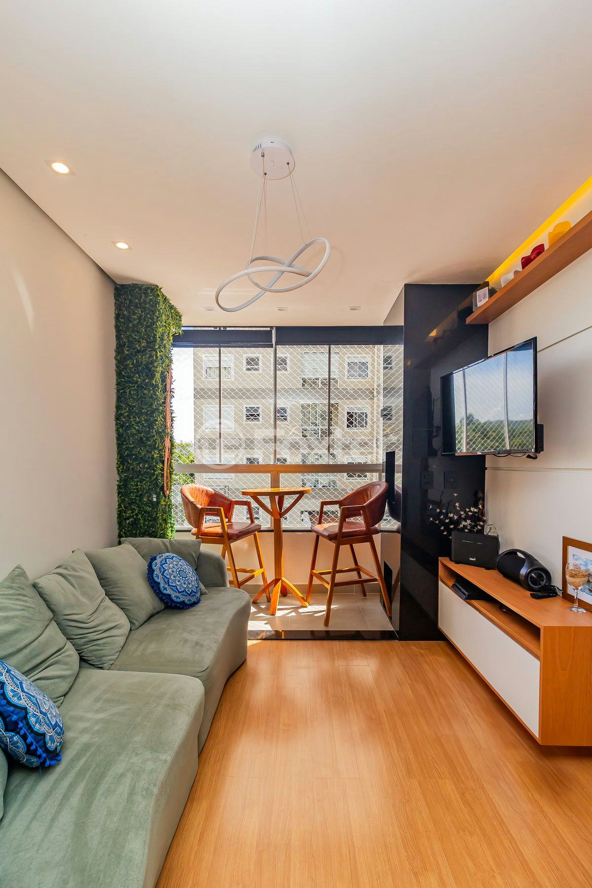 Apartamento à venda com 2 quartos, 53m² - Foto 3