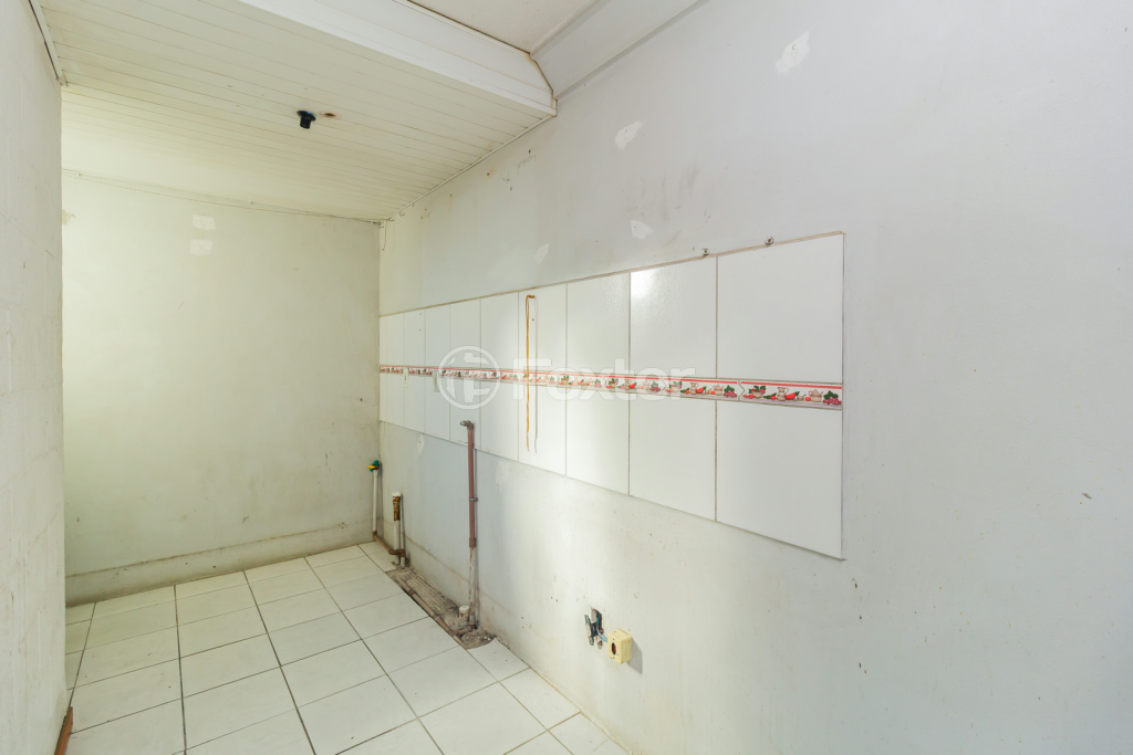 Apartamento à venda com 2 quartos, 40m² - Foto 11