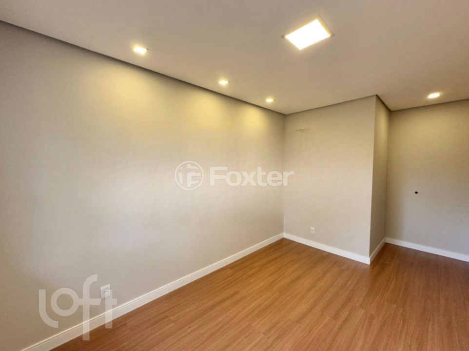 Casa à venda com 3 quartos, 240m² - Foto 35