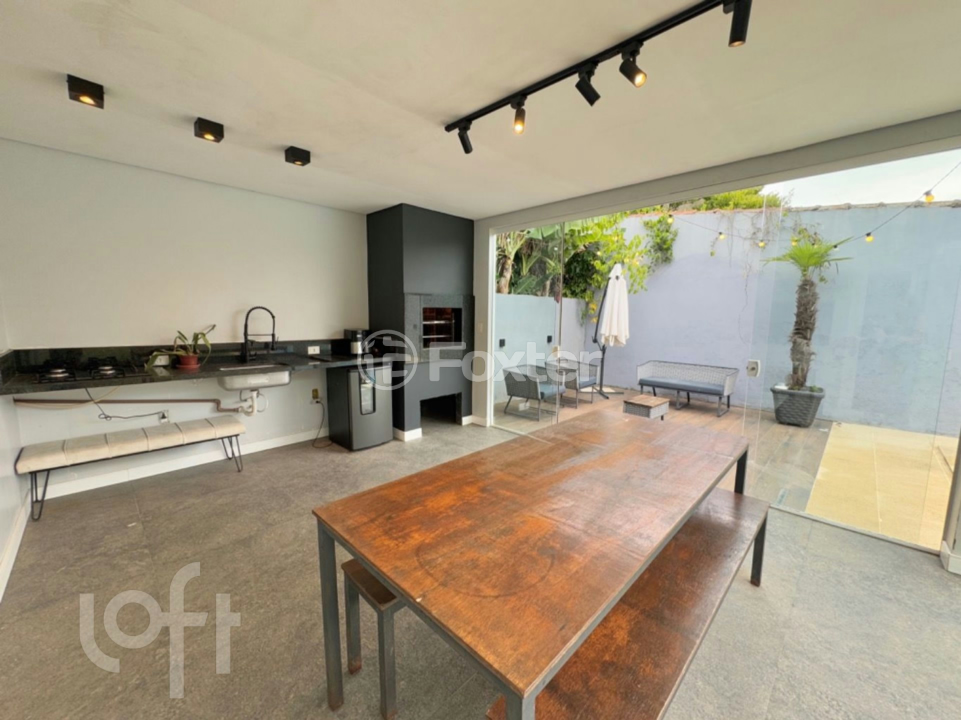 Casa à venda com 3 quartos, 240m² - Foto 50