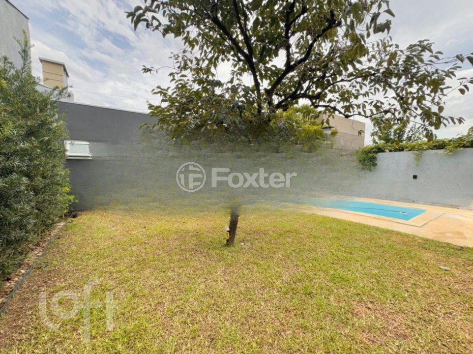 Casa à venda com 3 quartos, 240m² - Foto 3