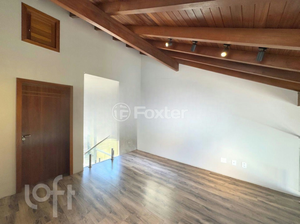 Casa à venda com 3 quartos, 240m² - Foto 10