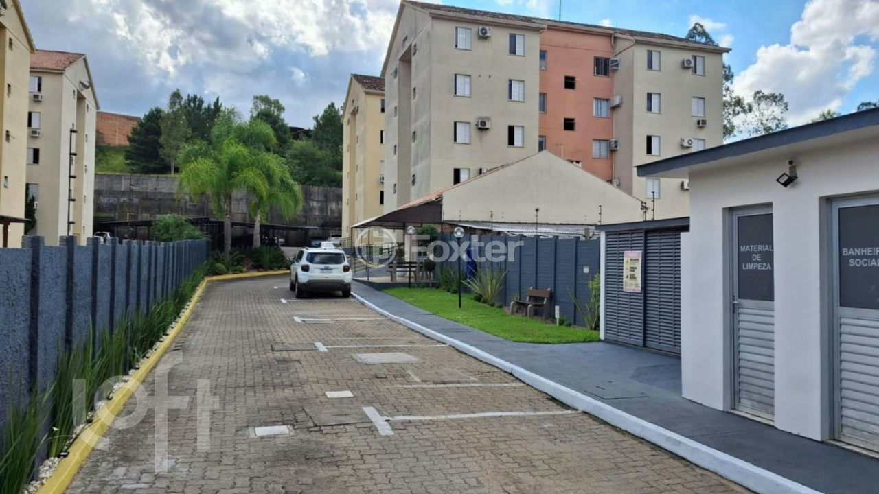 Apartamento à venda com 2 quartos, 45m² - Foto 13
