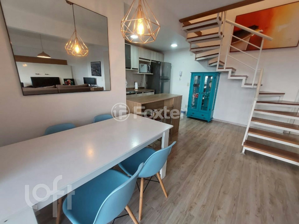 Apartamento à venda com 2 quartos, 85m² - Foto 30