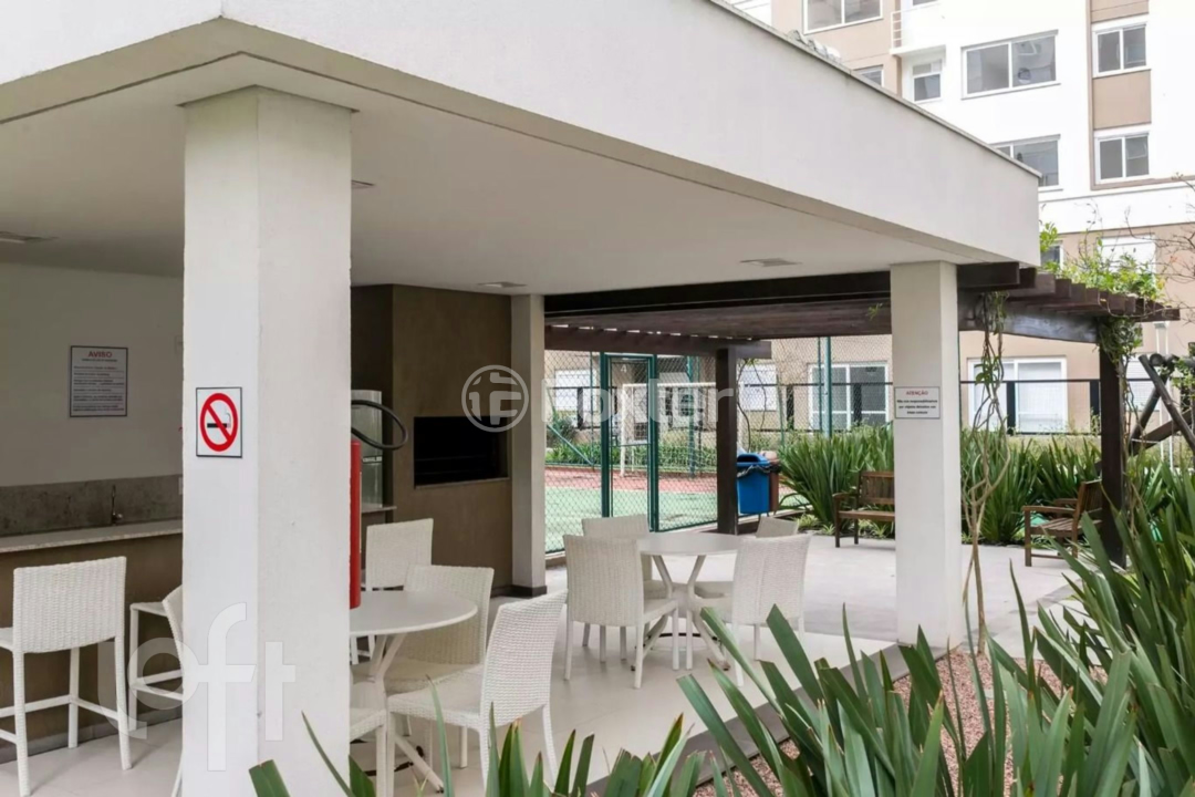 Apartamento à venda com 2 quartos, 62m² - Foto 18