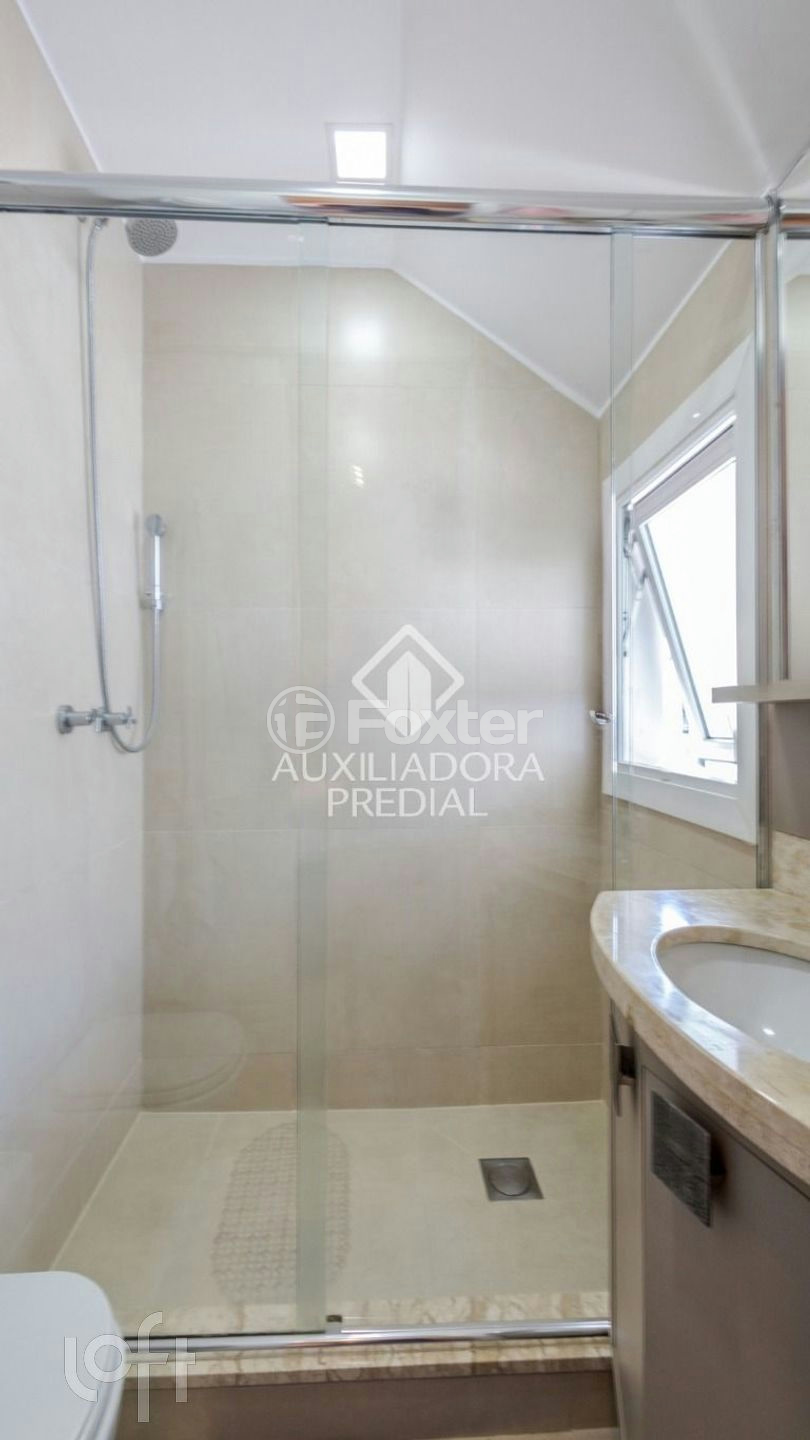 Casa de Condomínio à venda com 3 quartos, 218m² - Foto 26