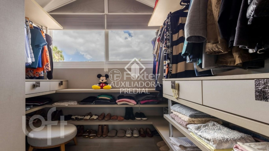 Casa de Condomínio à venda com 3 quartos, 218m² - Foto 15