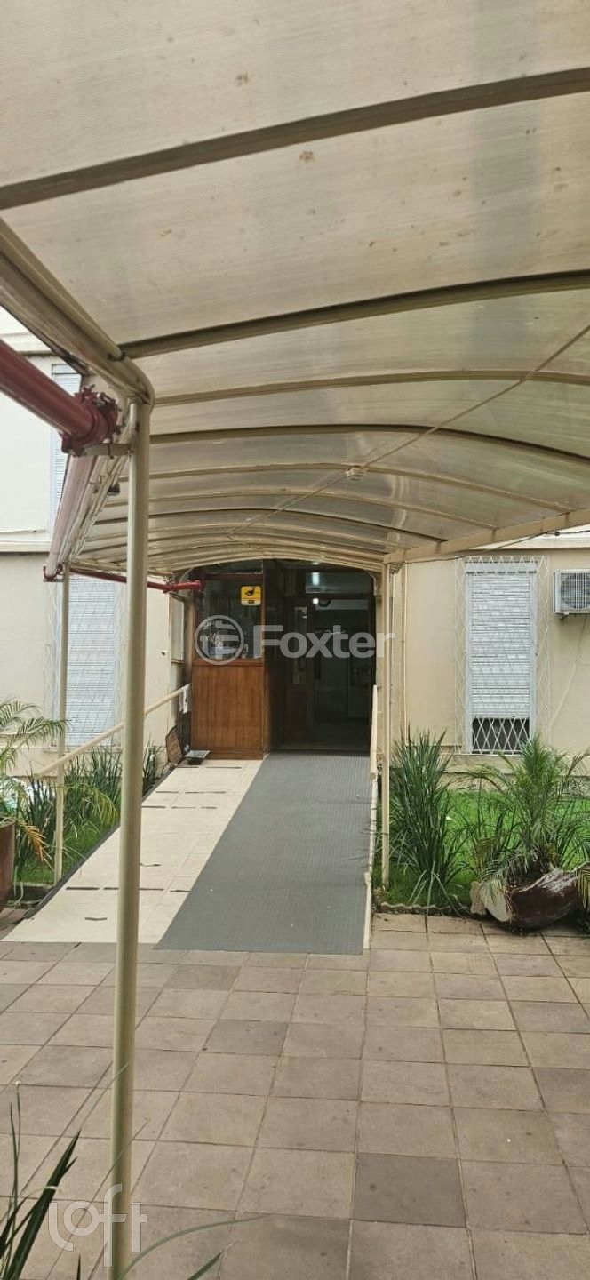 Apartamento à venda com 1 quarto, 39m² - Foto 2