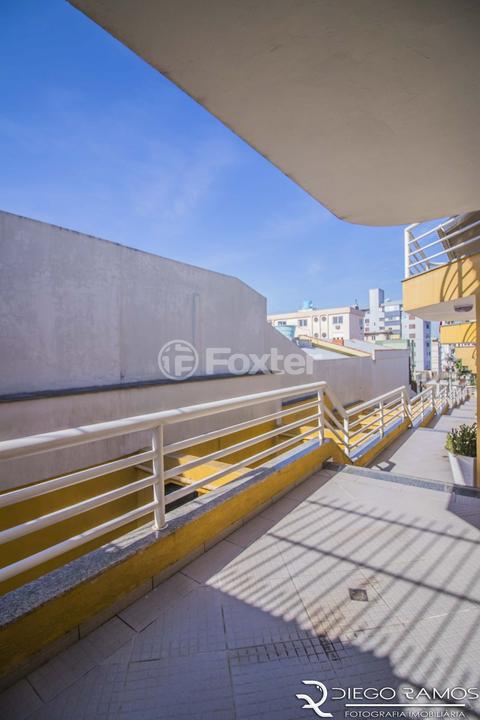 Casa de Condomínio à venda com 3 quartos, 161m² - Foto 18