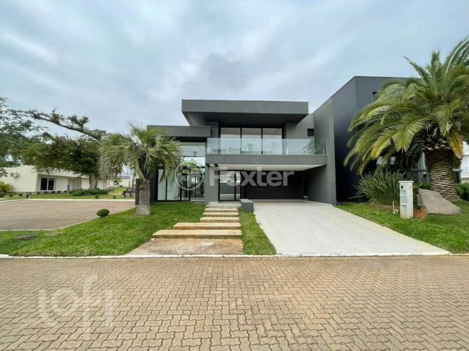 Casa de Condomínio à venda com 4 quartos, 320m² - Foto 2