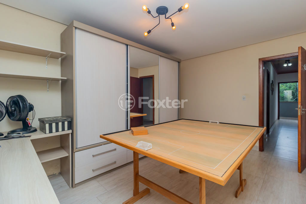 Casa à venda com 4 quartos, 188m² - Foto 7