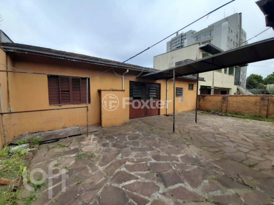 Casa à venda com 3 quartos, 224m² - Foto 6