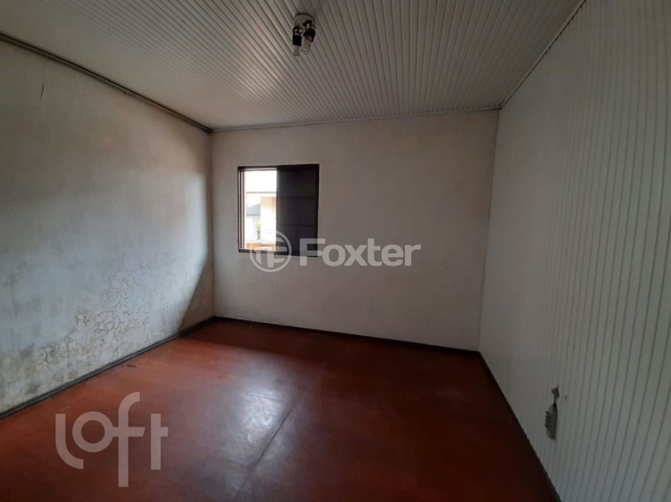 Casa à venda com 3 quartos, 224m² - Foto 4