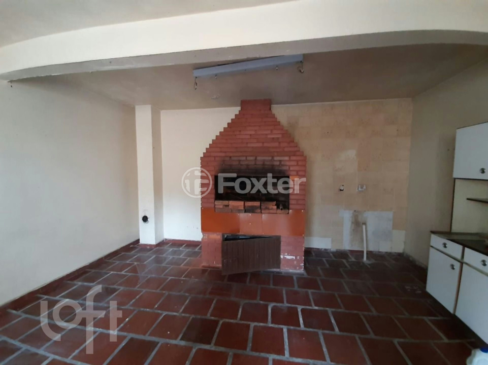 Casa à venda com 3 quartos, 224m² - Foto 7
