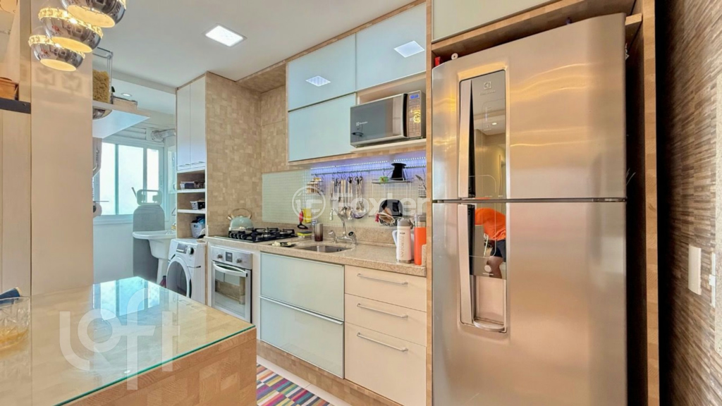 Apartamento à venda com 2 quartos, 67m² - Foto 3