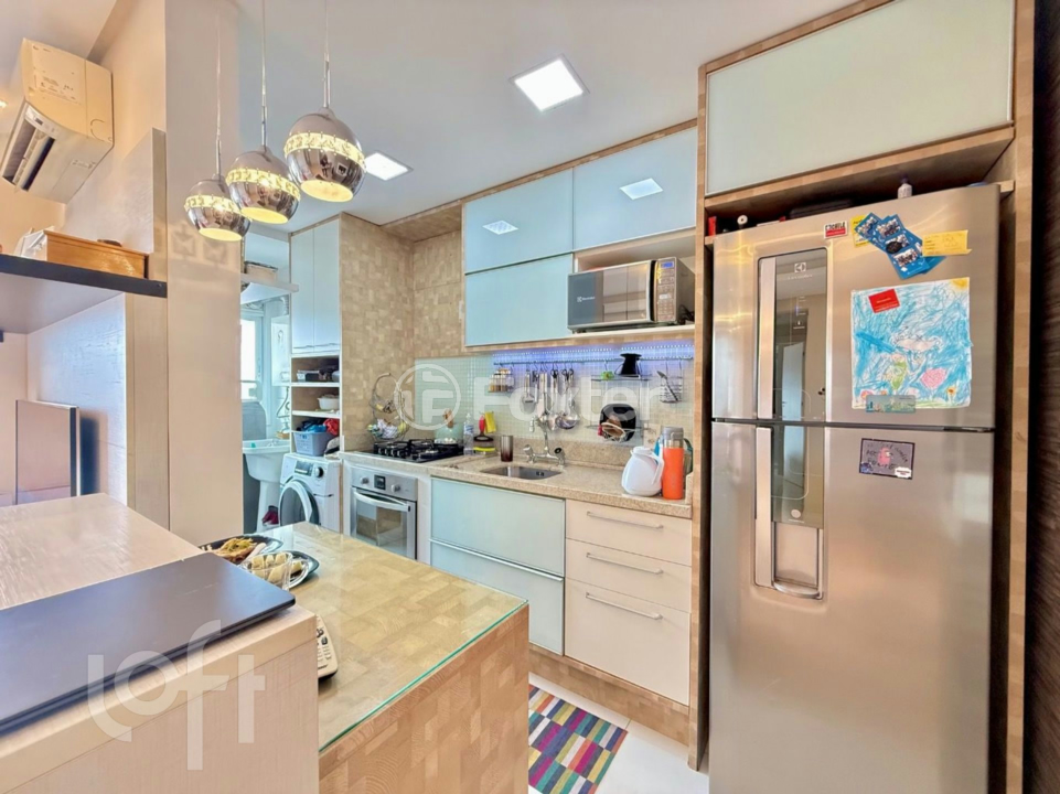 Apartamento à venda com 2 quartos, 67m² - Foto 11