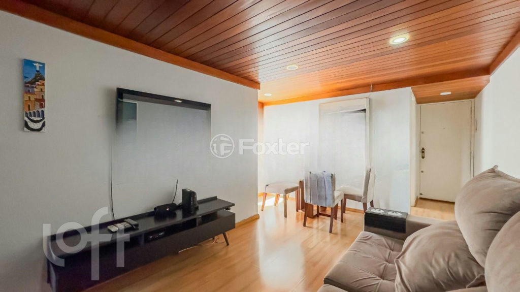 Apartamento à venda com 3 quartos, 76m² - Foto 1