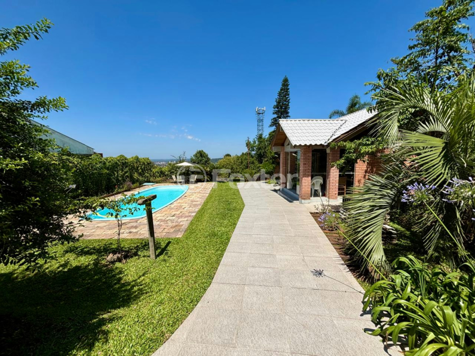 Casa à venda com 4 quartos, 246m² - Foto 6