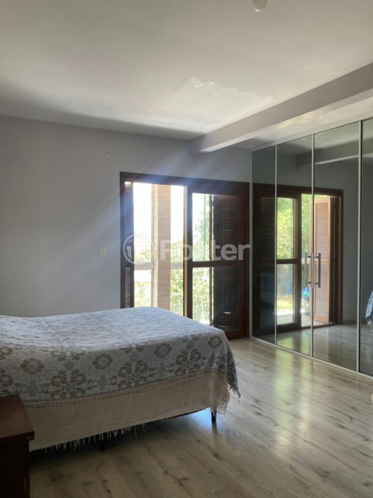 Casa à venda com 4 quartos, 194m² - Foto 15