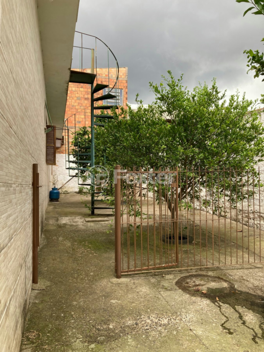 Casa à venda com 4 quartos, 194m² - Foto 55