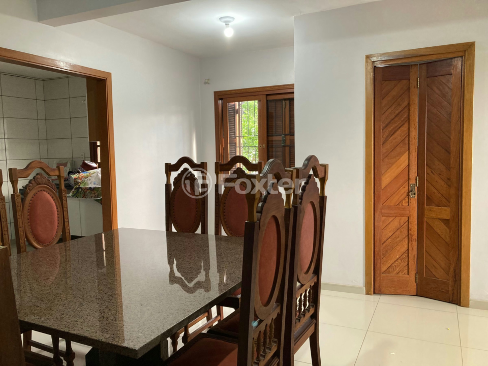 Casa à venda com 4 quartos, 194m² - Foto 9