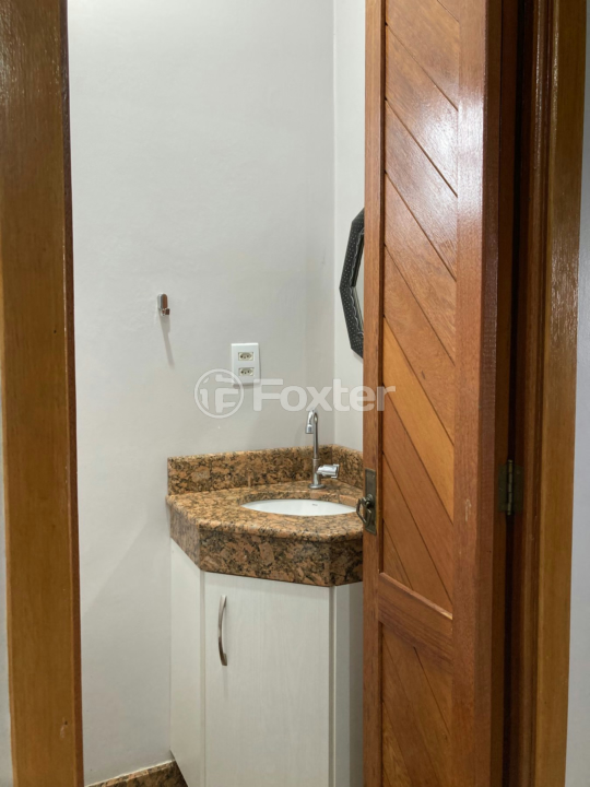Casa à venda com 4 quartos, 194m² - Foto 10