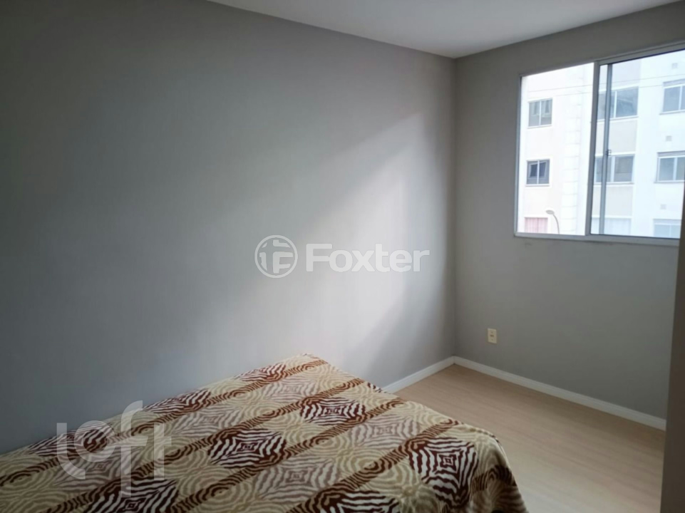 Apartamento à venda com 2 quartos, 48m² - Foto 7