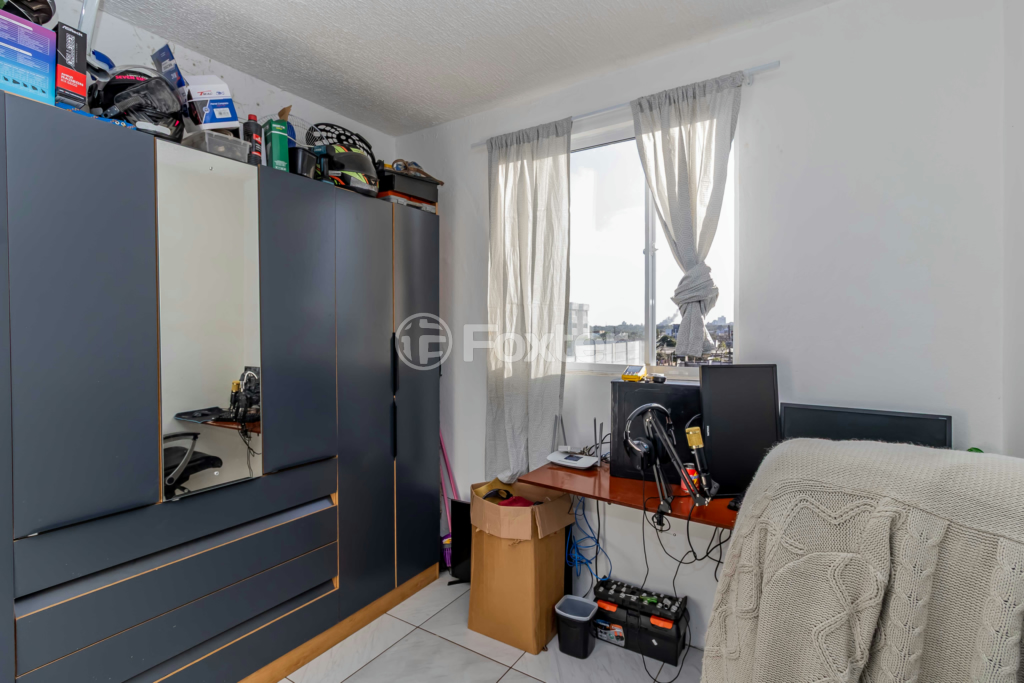 Apartamento à venda com 2 quartos, 40m² - Foto 18