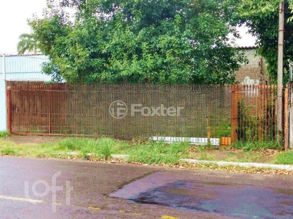 Casa à venda com 1 quarto, 300m² - Foto 3