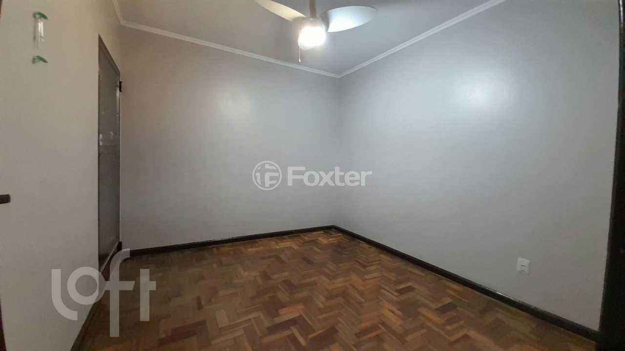 Casa à venda com 3 quartos, 197m² - Foto 7