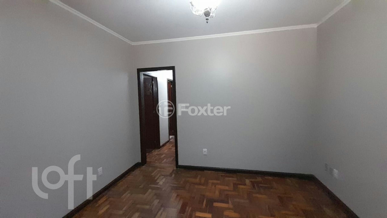 Casa à venda com 3 quartos, 197m² - Foto 4