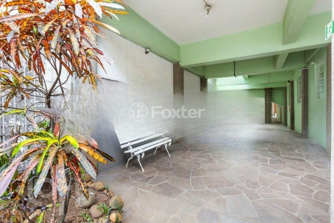 Apartamento à venda com 1 quarto, 34m² - Foto 13