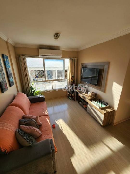 Apartamento à venda com 3 quartos, 94m² - Foto 2