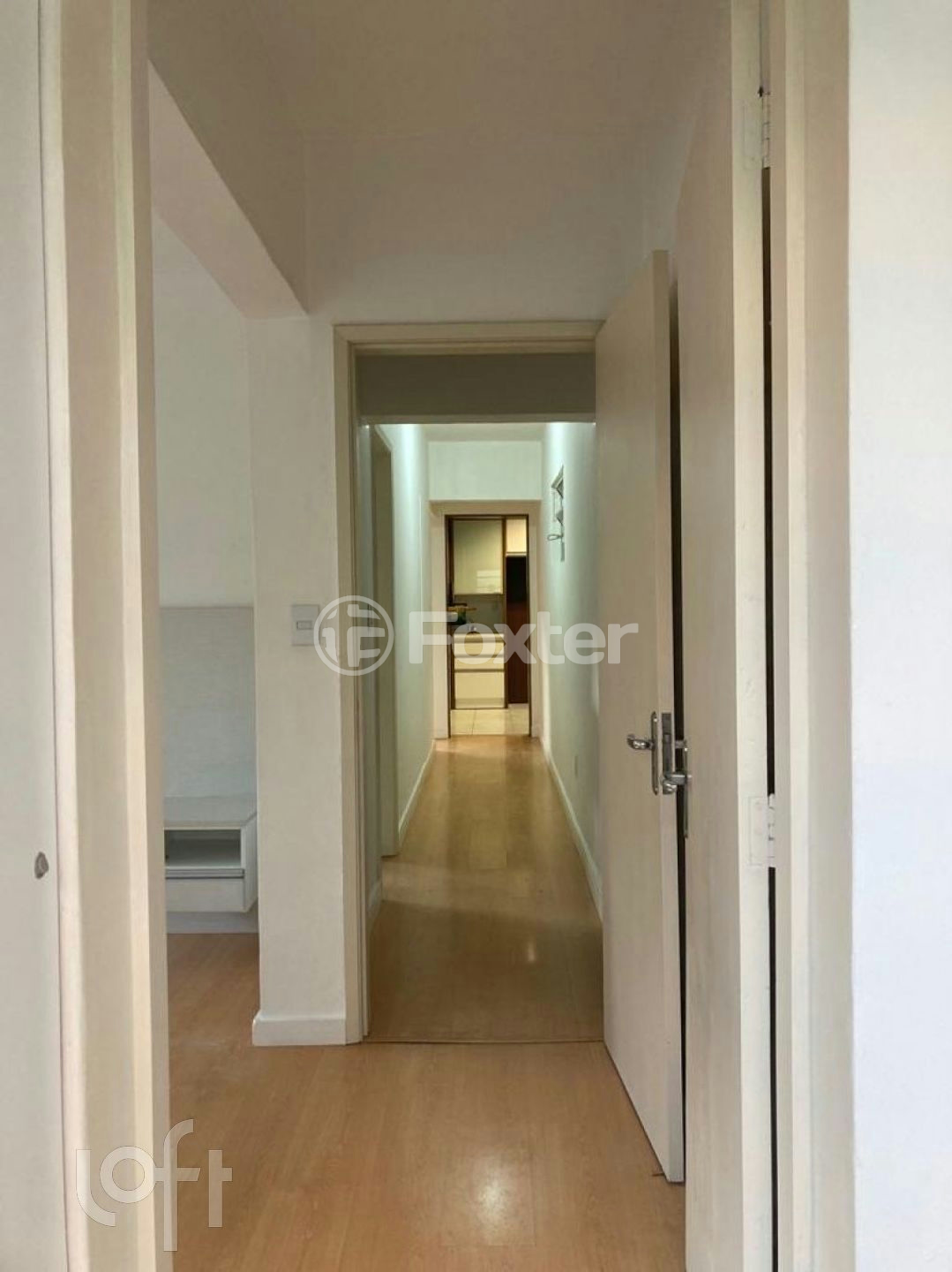 Apartamento à venda com 2 quartos, 80m² - Foto 17