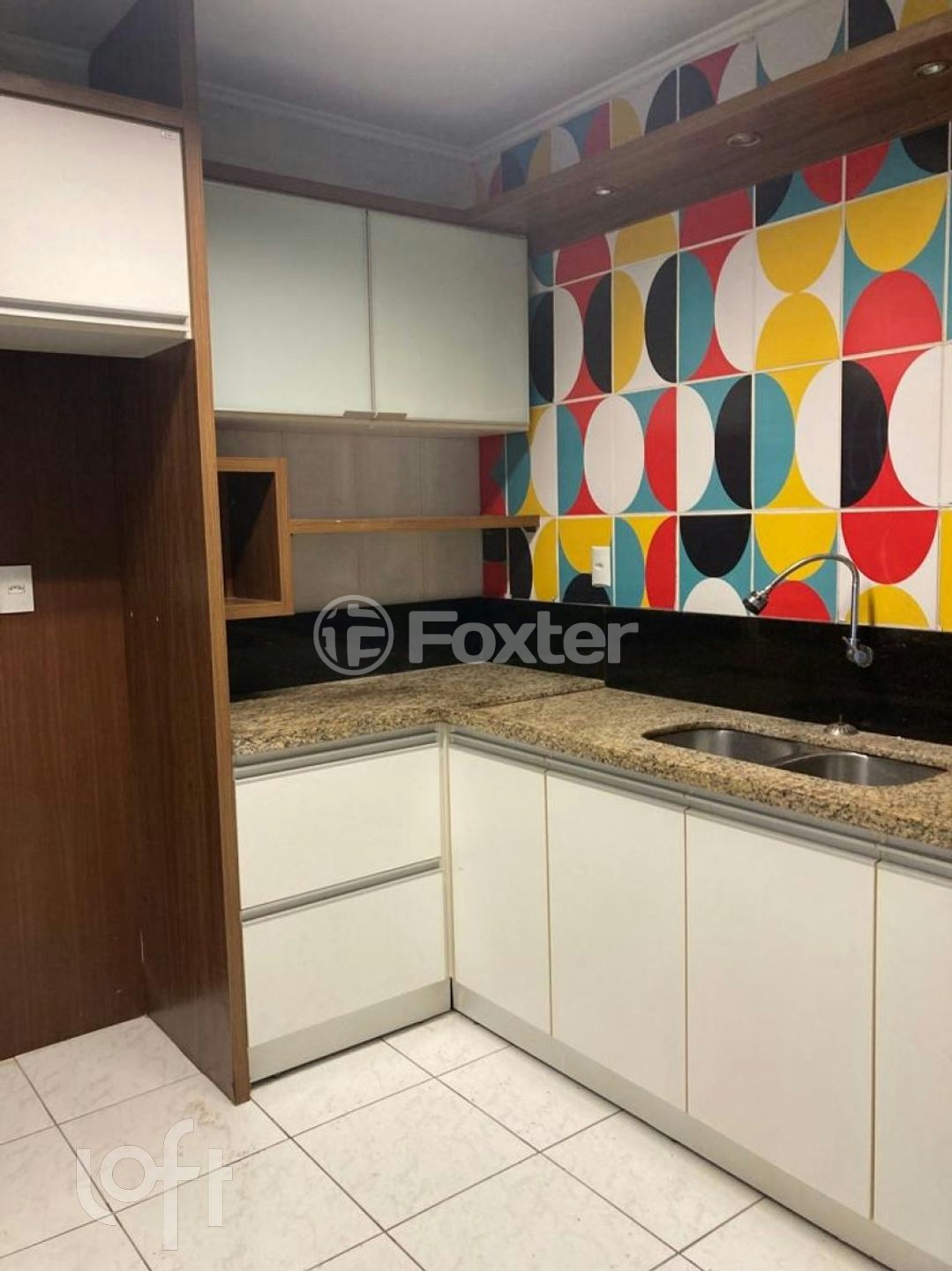 Apartamento à venda com 2 quartos, 80m² - Foto 7