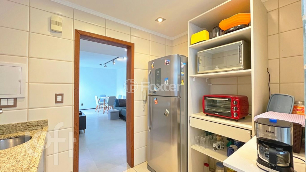 Apartamento à venda com 2 quartos, 63m² - Foto 12