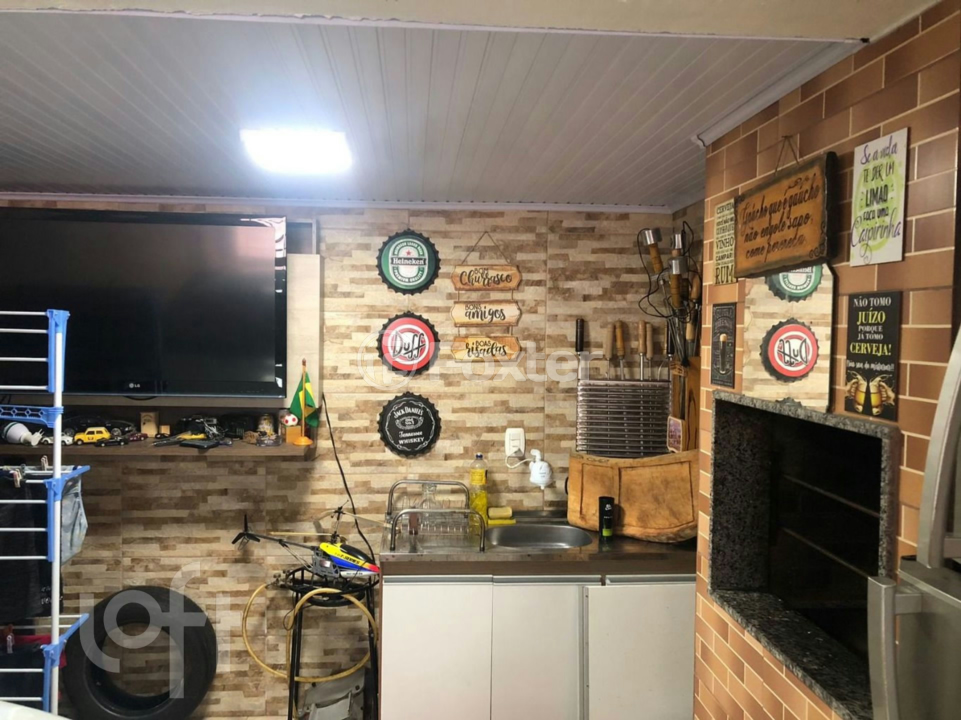 Casa à venda com 2 quartos, 110m² - Foto 6
