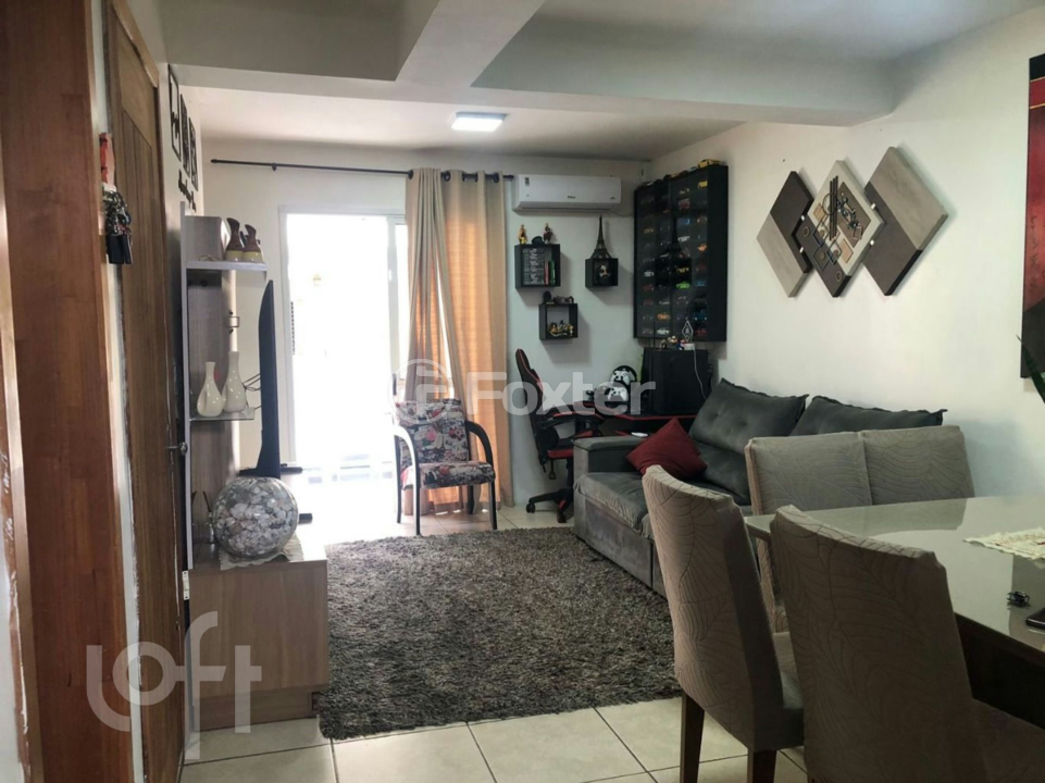 Casa à venda com 2 quartos, 110m² - Foto 2